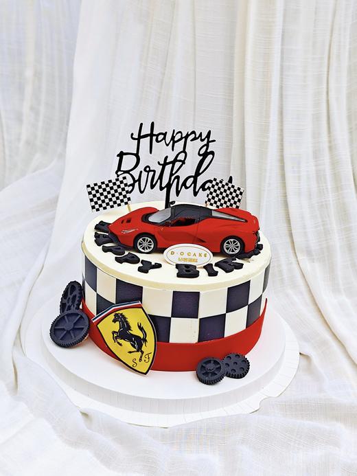 新品“炫酷跑车蛋糕”提前2天预定 商品图0