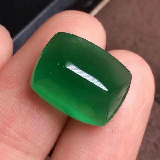 11.04ct 祖母绿裸石 商品图1