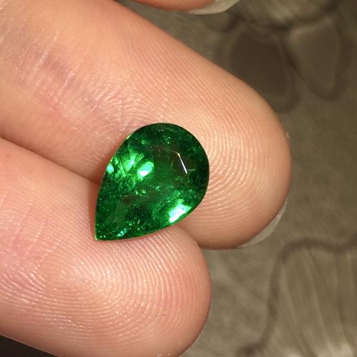 1.9ct 祖母绿裸石 商品图5