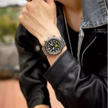 西铁城/CITIZEN不锈钢覆GIP光动能万年历 电波男表BY3006-53E 商品图6