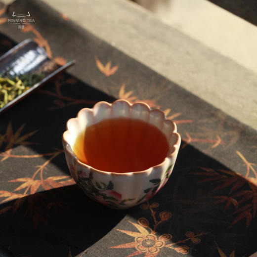 龙泉问鼎彩绘哥窑蕊香杯（五桃） 商品图1