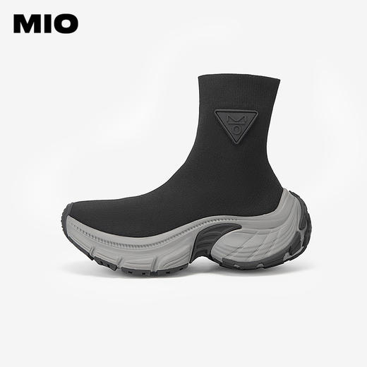 MIO米奥冬季酷感圆头中筒靴潮流厚底运动靴酷飒袜靴弹力靴M245662528 商品图1