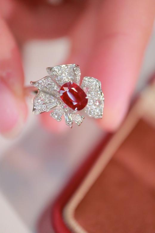 1.03ct 红宝石戒指 商品图1