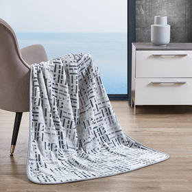 Hugo Boss  HB LOGO丝绒毯  100×140cm