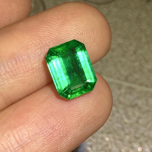 3.11ct 祖母绿裸石 商品图7