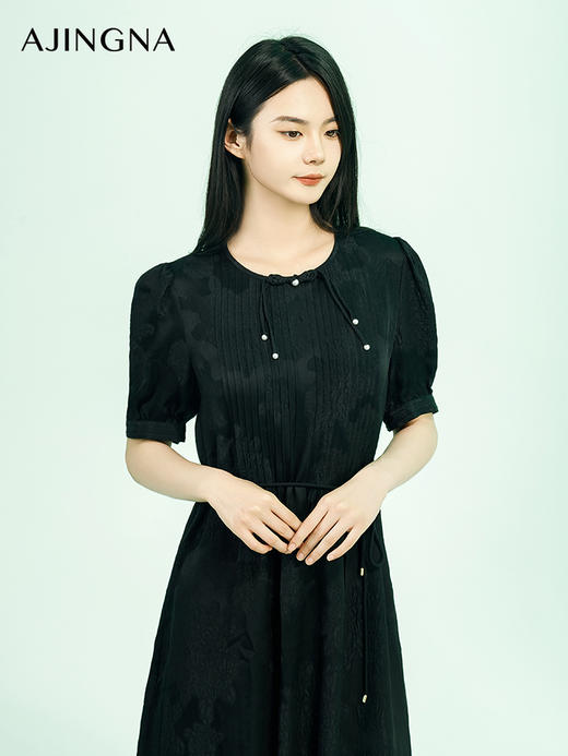 【商场同款】阿菁娜2024夏季新款新中式提花肌理收腰连衣裙A30X212072 商品图4