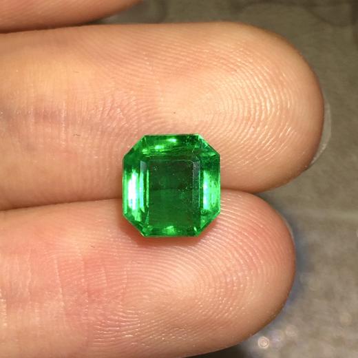 2.18ct 祖母绿裸石 商品图1