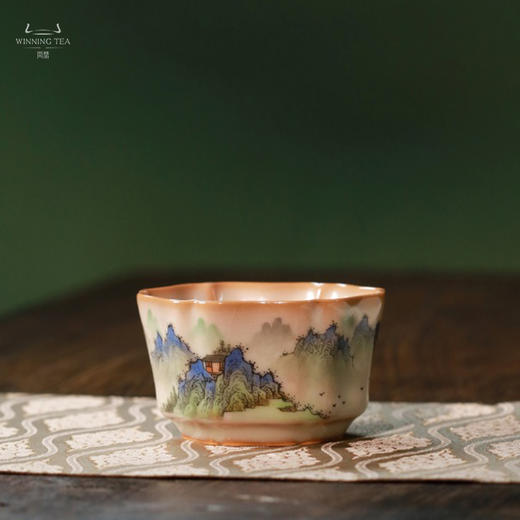 龙泉问鼎彩绘哥窑簪花杯（青绿山水) 商品图0
