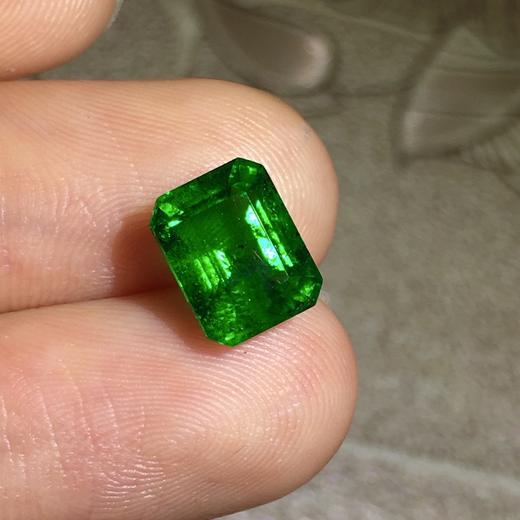 2.51ct 祖母绿裸石 商品图0
