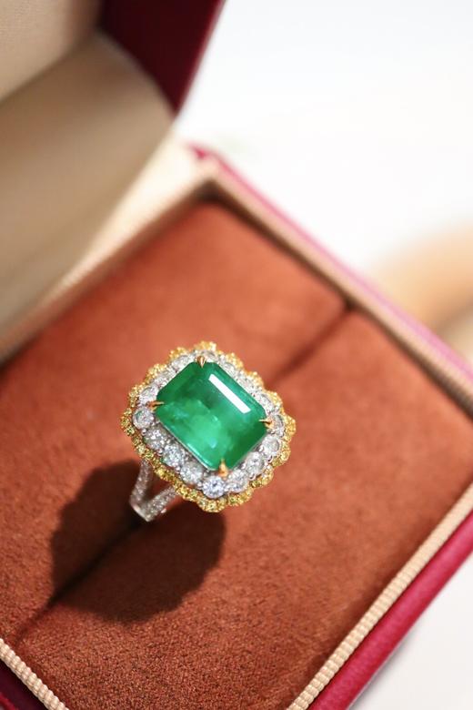 2.94ct 祖母绿戒指 商品图5