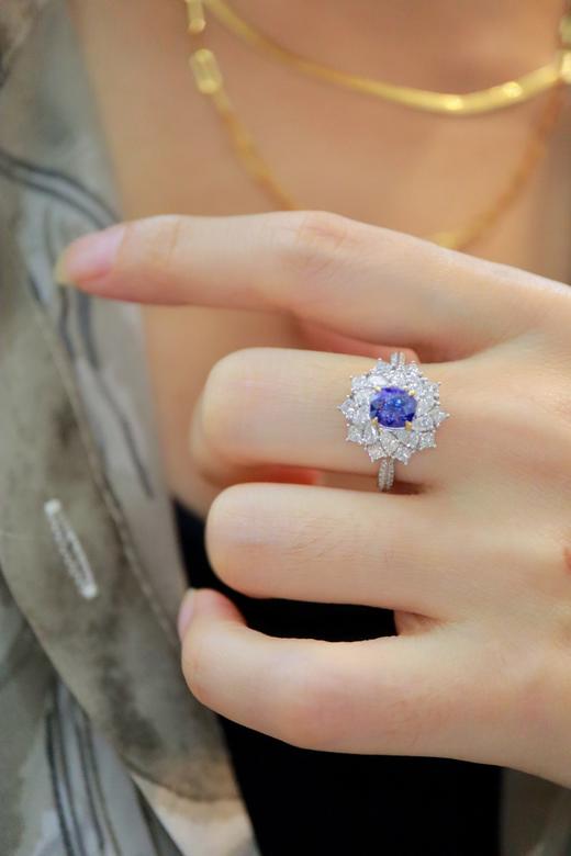 1.6ct 蓝宝石戒指 商品图7