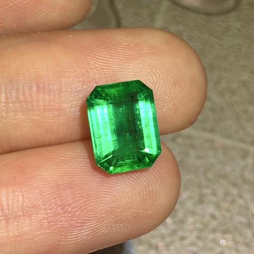 3.11ct 祖母绿裸石 商品图5