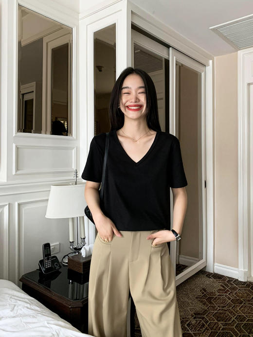 亏钱清仓🔥韩国小姐姐最爱的【AMTN宽松显瘦百搭V领T】💰59元秒完下架！总库存就1000来件！且买且珍惜 商品图2