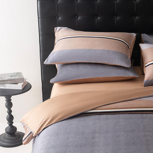 Hugo Boss  ICONIC条纹贡缎印花四件套  203×230cm 商品图2