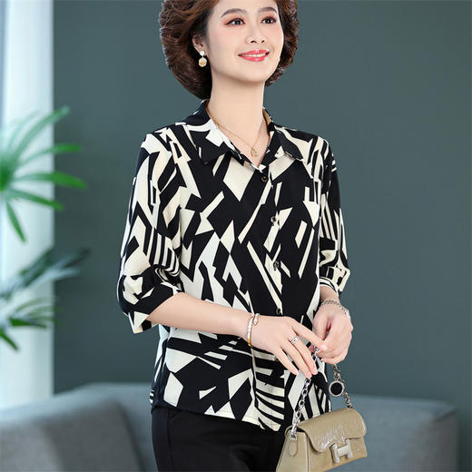 GY31P-818衬衫女中袖印花2024夏装新款衬衣时尚洋气碎花中年妈妈打底衫 商品图2