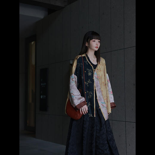 UMILAB【满庭芳】100%人丝+100%醋酸面料拼接重工新中式上衣C869W 商品图2