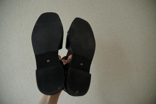 hcubuch黑色凉鞋 商品图4