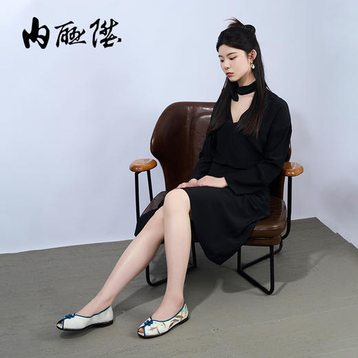 内联升女鞋手工单鞋皮底如懿传百合蝶恋（意欢）凉鞋RY7236 商品图0