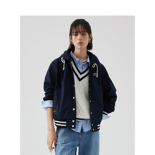 TeenieWeenie小熊字母连帽外套女秋季外套TTJJ243801P 商品图3