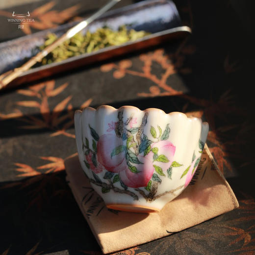 龙泉问鼎彩绘哥窑蕊香杯（五桃） 商品图2