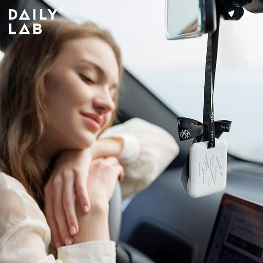 DAILY LAB 8cm多功能挂式香氛卡衣柜香薰片车载香薰去味淡香 商品图6