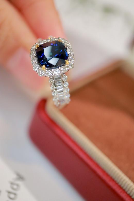 2.2ct 蓝宝石戒指 商品图1