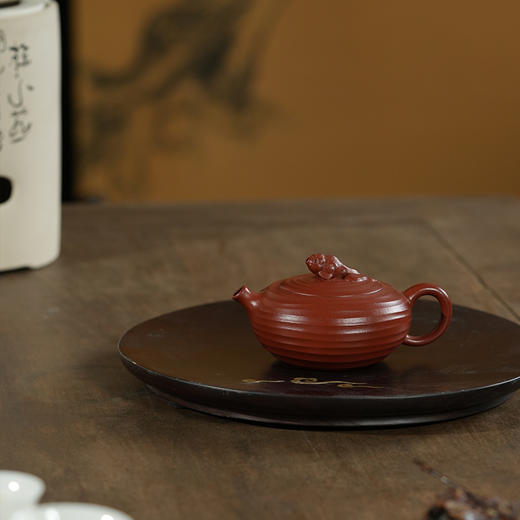 龙德堂陶艺 汤亚姣制《鱼翔》原矿大红袍 138cc 库存请咨询客服 商品图2