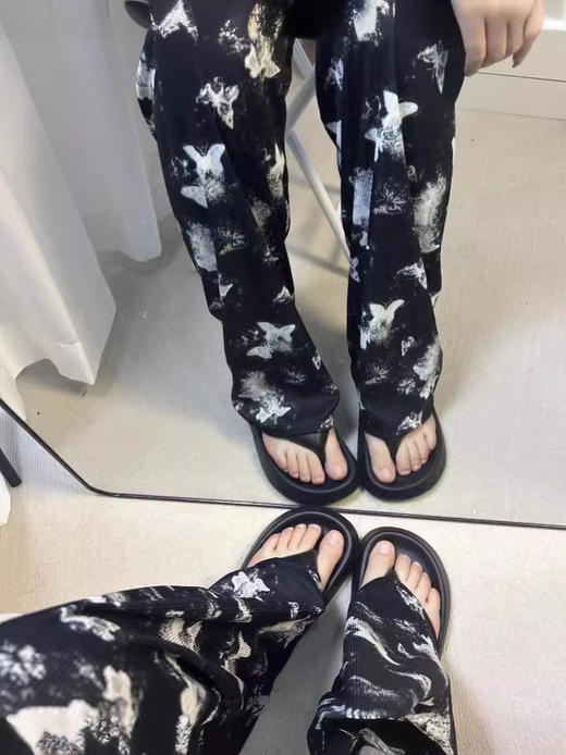 【显瘦透气❗️新中式冰丝阔腿裤】冰丝材质，透气不闷汗，阔腿版型显瘦还百搭，日常休闲穿搭防晒垂感直筒拖地裤Y 商品图3