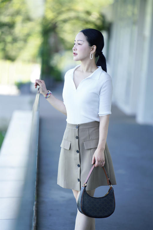 臣禾排扣短裙K222031457 商品图4