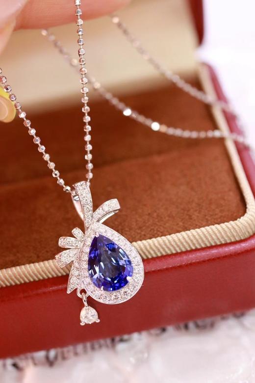2.45ct 蓝宝石吊坠 商品图5