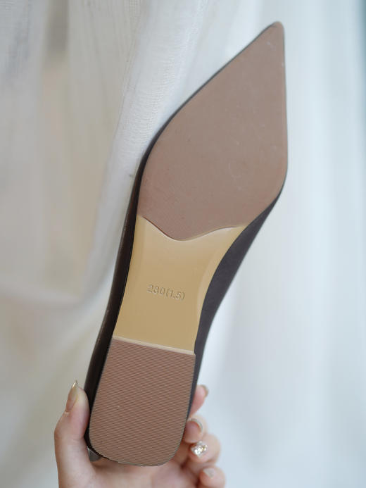 花花团篙端定制小羊皮鞋 、JI致绵软细腻舒服脚感，柔软平底鞋~Q弹舒适好走、防滑耐磨、上脚显腿细、修长！手作质朴篙级感（少量现货，大约48小时可发） 商品图10