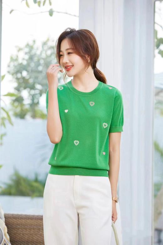 4F 胖唯俏上衣 商品图0