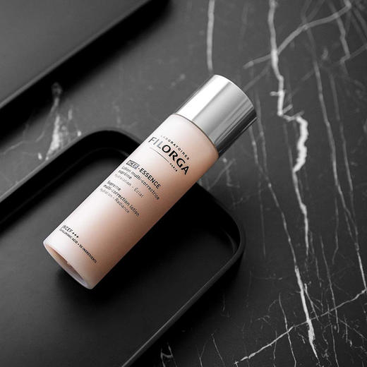 【跨境】菲洛嘉 新肌赋活「水光」精华水150ML 粉水爽肤水 商品图1