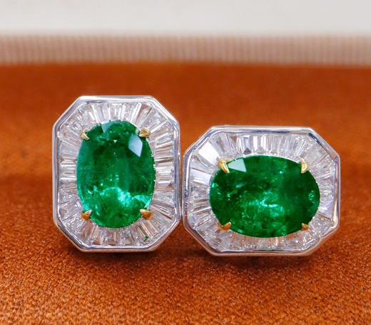1.985ct 祖母绿耳钉 商品图3