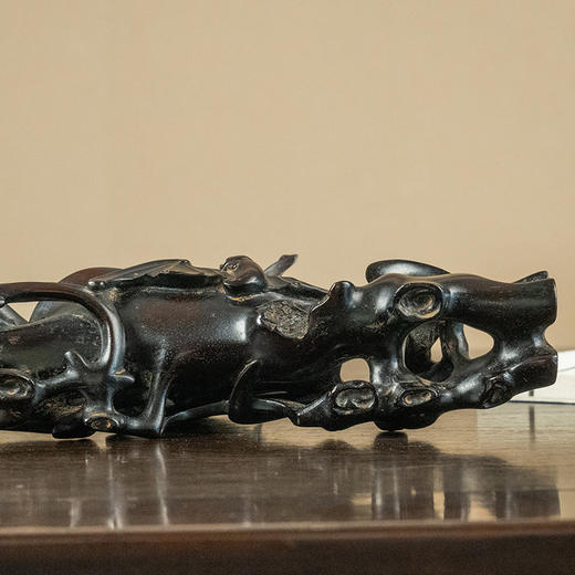 清 紫檀木雕五福捧寿摆件 商品图3