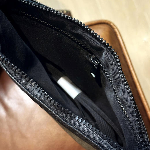 玉宴定制“艳玉”时尚休闲包｜纯享版 商品图2