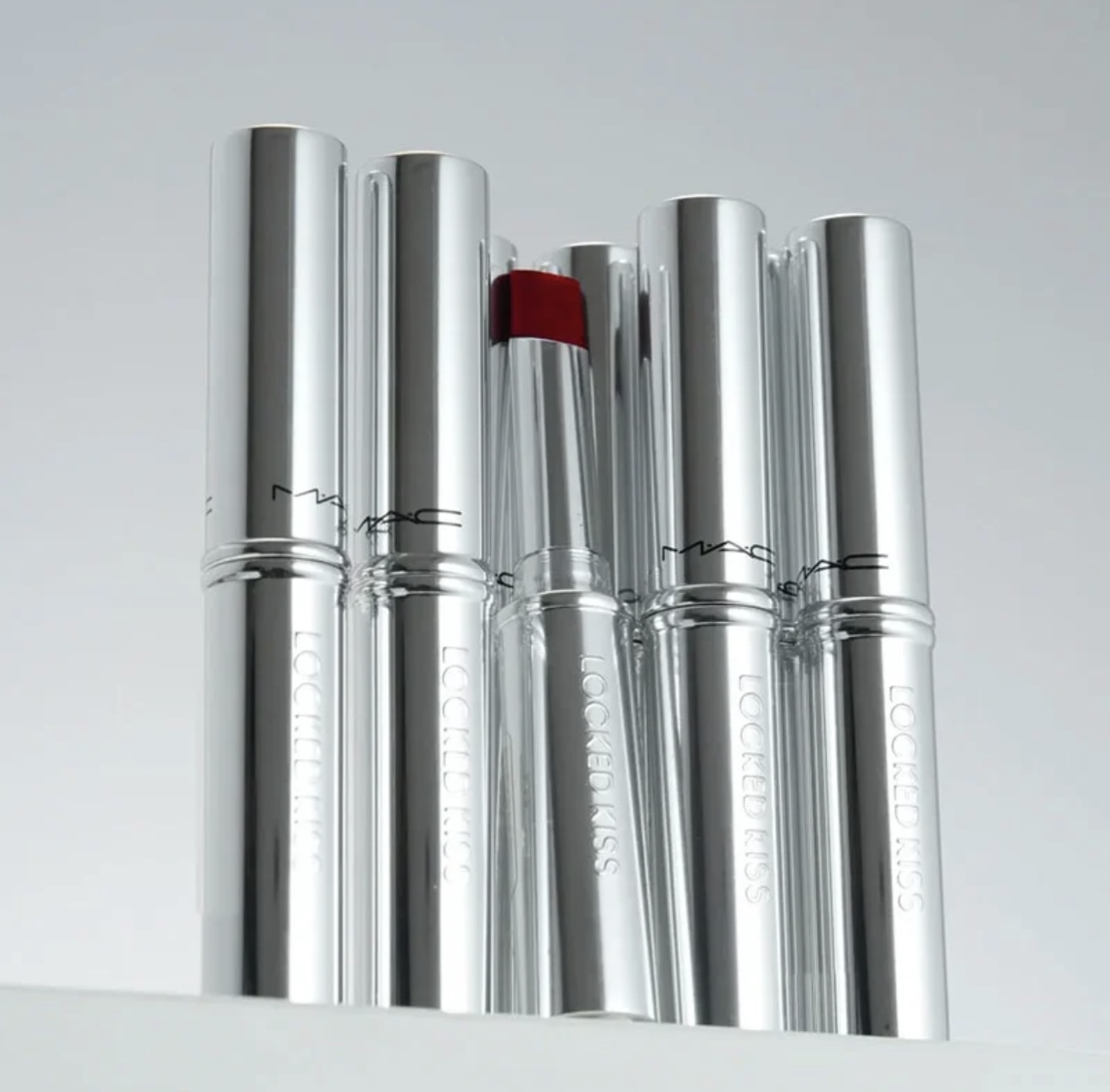 【国际妆品】MAC魅可哑光锁色唇膏 1.8g  热吻棒唇膏口红显色哑光滋润不掉色