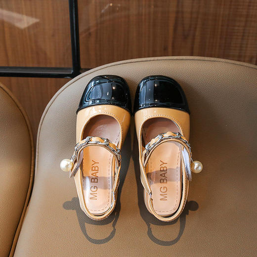 【软底舒适，公主鞋风范十足】女童包头珍珠凉鞋 2024夏季新款 小女孩软底公主鞋 中小童女宝宝鞋子-QQ 商品图2