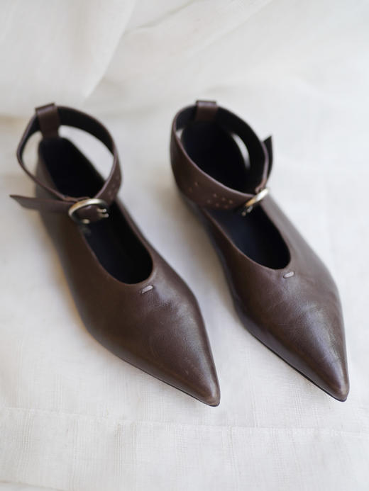 花花团篙端定制小羊皮鞋 、JI致绵软细腻舒服脚感，柔软平底鞋~Q弹舒适好走、防滑耐磨、上脚显腿细、修长！手作质朴篙级感（少量现货，大约48小时可发） 商品图6