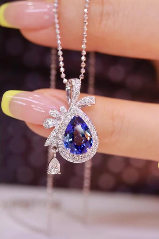 2.45ct 蓝宝石吊坠 商品图2