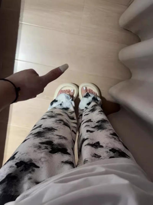 【显瘦透气❗️新中式冰丝阔腿裤】冰丝材质，透气不闷汗，阔腿版型显瘦还百搭，日常休闲穿搭防晒垂感直筒拖地裤Y 商品图4