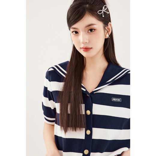 【严选】【心动毛衣】诗凡黎海军领宽条纹针织衫2024秋新款别致上衣女SF7131001 商品图3