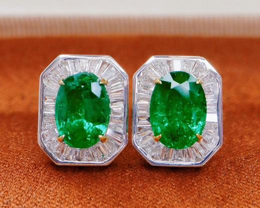 1.985ct 祖母绿耳钉 商品图0