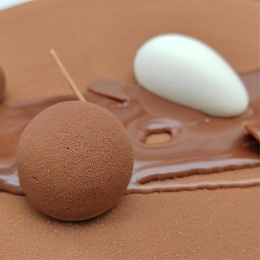 【甜久荟 法式巧克力白奶酪果蓉夹心慕斯 巧克力忠粉所爱】 低调奢华有内涵 送男友父辈佳选 纯动物鲜奶蛋糕 72%以上 国际单一园可可 无化学添加  客户评价不亚于米其林的慕斯巧克力蛋糕 商品图2