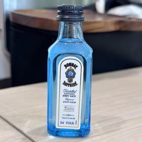 孟买蓝宝石小酒