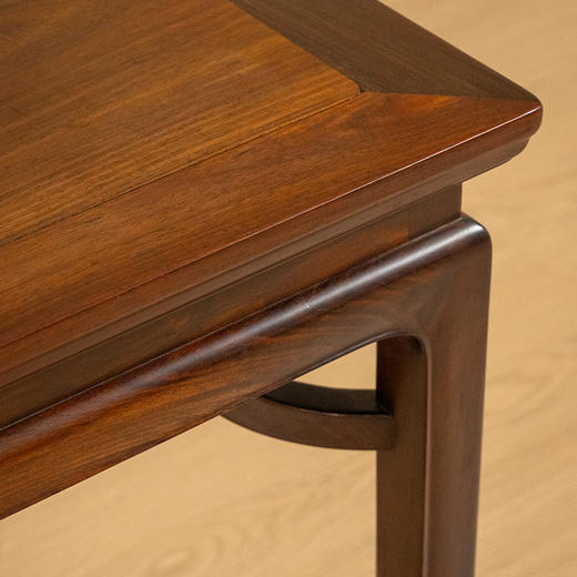 红木高束腰霸王枨马蹄腿方桌 商品图3