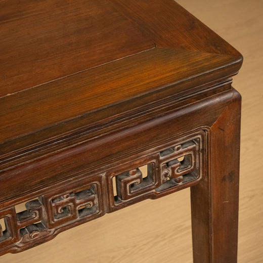 清 红木透雕夔龙纹独板画桌 商品图1