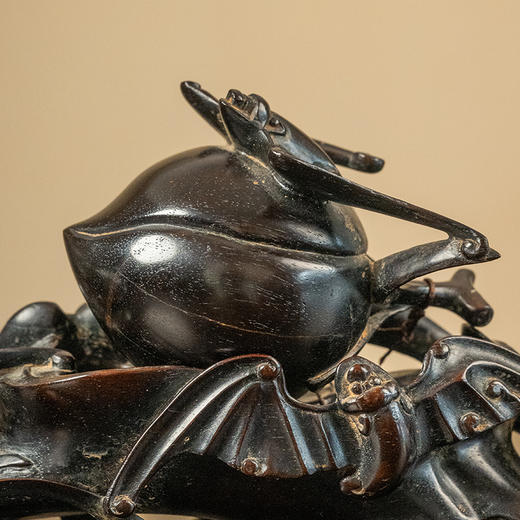 清 紫檀木雕五福捧寿摆件 商品图2