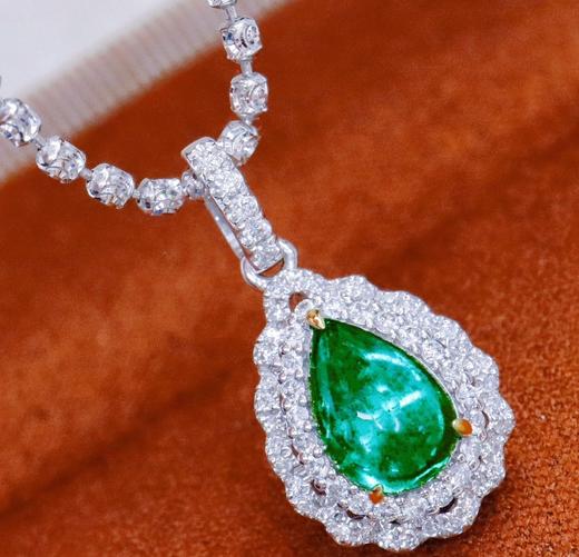 1.05ct 祖母绿吊坠 商品图2