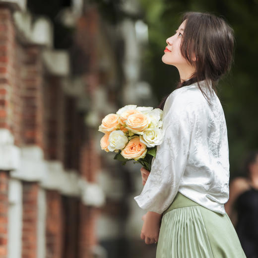 【林栖设计小店】桑蚕丝衬衫优雅提花复古气质修身2024春夏新品真丝衫女1931235 商品图1